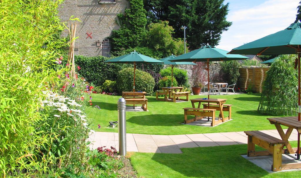 Burton Hotel Kington  Exterior photo